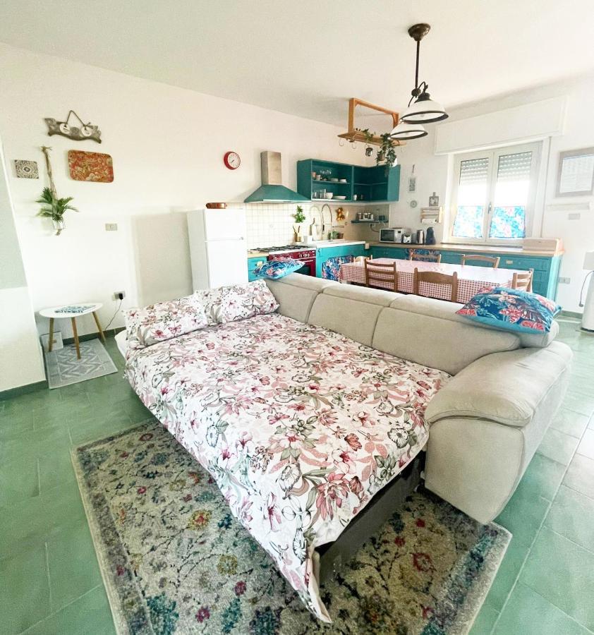 Casa Di Nelia Villa Baratili San Pietro Luaran gambar